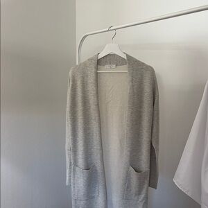 Aritzia Babaton Light Gray LANCE CARDIGAN